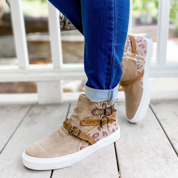 Blowfish Leopard Mondo High Top‎ Sneaker 8.5 NWOT - Picture 1 of 11